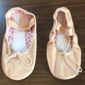 Capezio ballet shoes toddler size 12 M